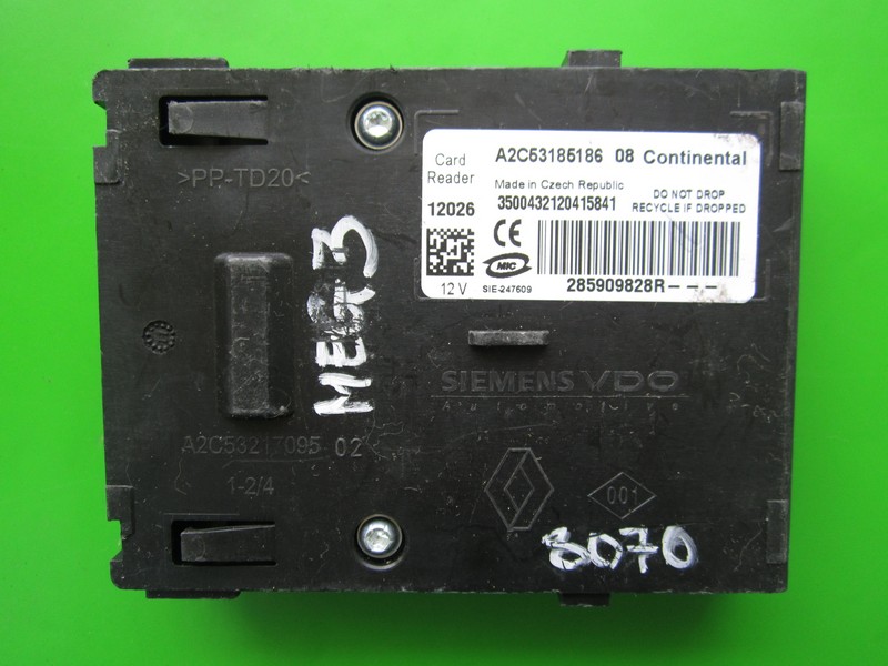 ALTELE: Cititor Renault Laguna CARD A2C5318518608