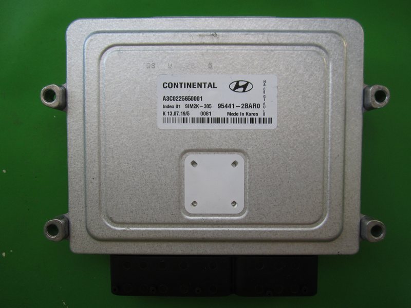 ALTELE: Cutie Hyundai Ioniq 95441-2BAR0 SIM2K-305