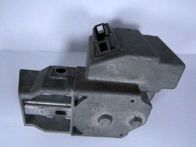 ALTELE: IMMO Mercedes CLK A2084620330 blocator 4 pini VIRGIN W20