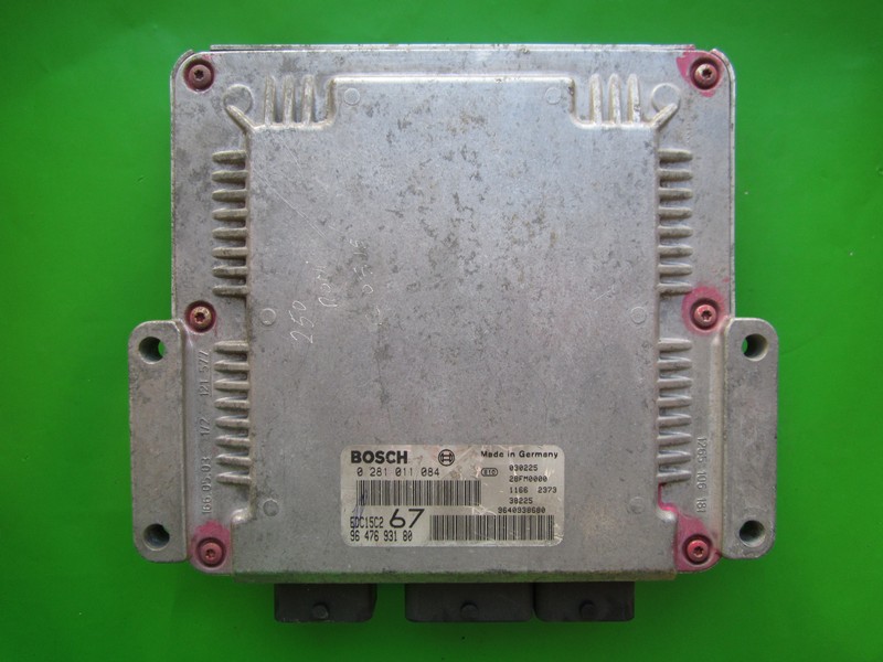 Defecte Ecu Citroen Xsara Picasso 2.0HDI 9647693180 0281011084