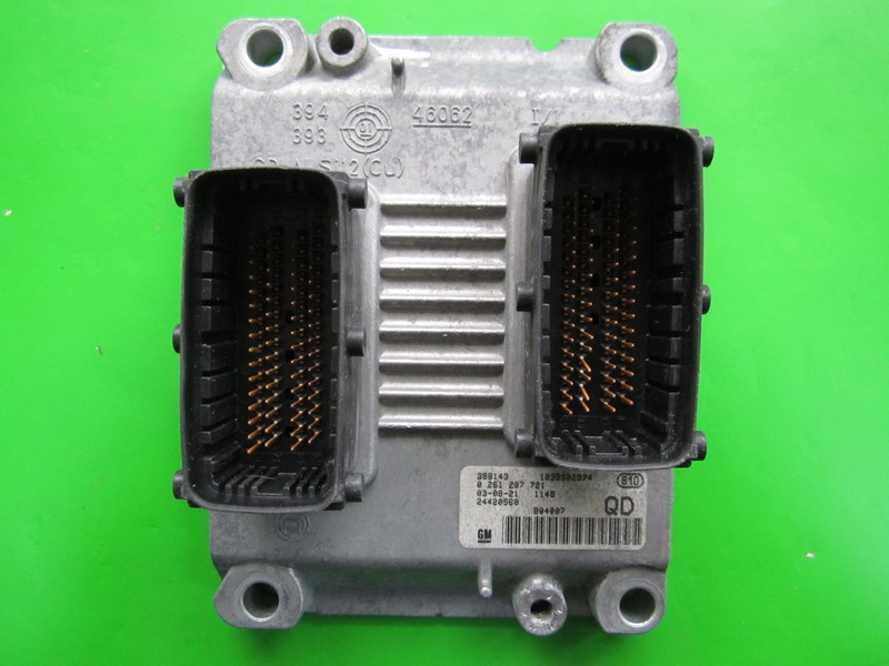 Defecte Ecu Opel Corsa C 1.4 24420560 0261207721 ME7.6.1 Z14XEP