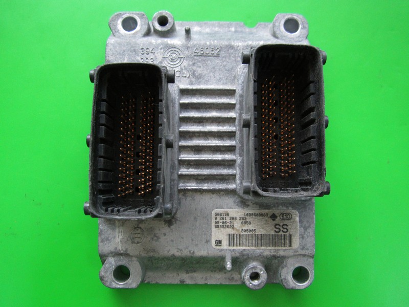 Defecte Ecu Opel Corsa C 1.2 0261208253 ME7.6.2 Z12XEP