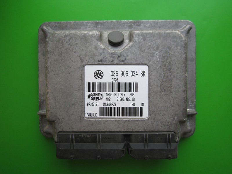 ECU Skoda Fabia 1.4 036906034BK IAW 4LV.C AUB }