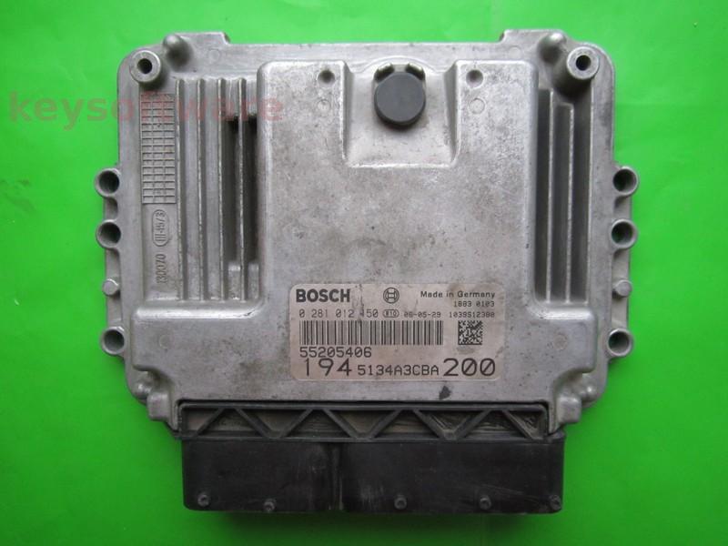 ECU Fiat Croma 2.4JTD 55205406 0281012150 EDC16C39 }