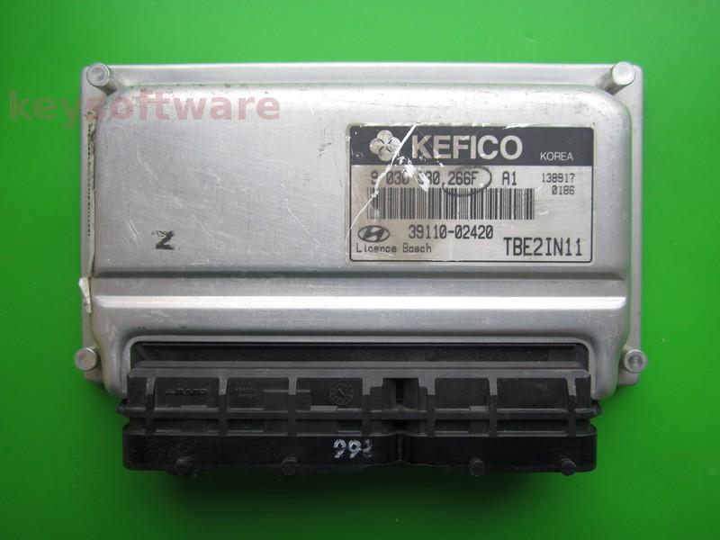 ECU Hyundai Getz 1.1 39110-02420 9030930266F M7.9.0 }