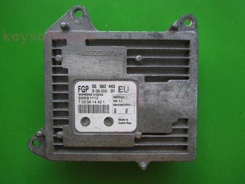 ECU Opel Vectra C 2.2 55562443 5WK91112 Simtec 81.1 }