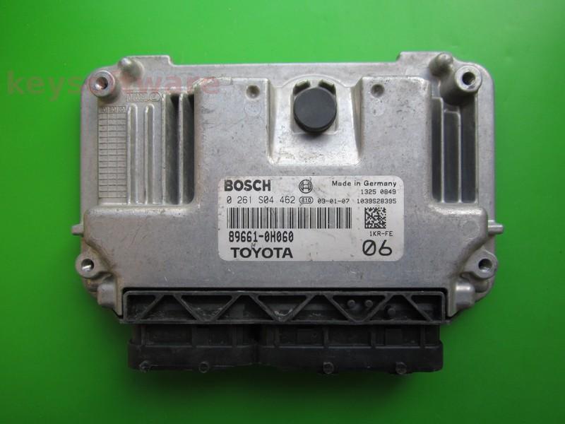 ECU Toyota Aygo 1.0 89661-0H060 0261S04462 ME7.9.52 }