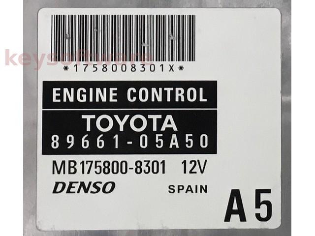 ECU Toyota Avensis 2.0 89661-05A50 MB175800-8301 {